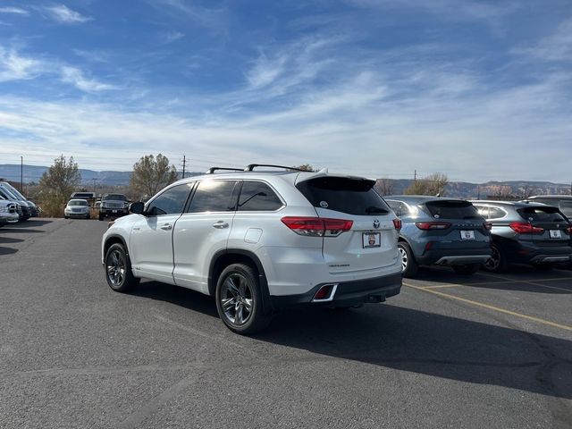 2018 Toyota Highlander Hybrid Limited Platinum