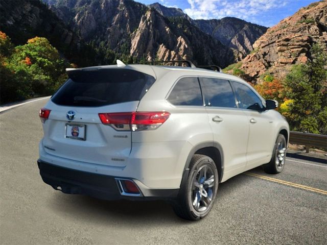 2018 Toyota Highlander Hybrid Limited Platinum