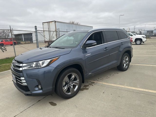 2018 Toyota Highlander Hybrid Limited Platinum