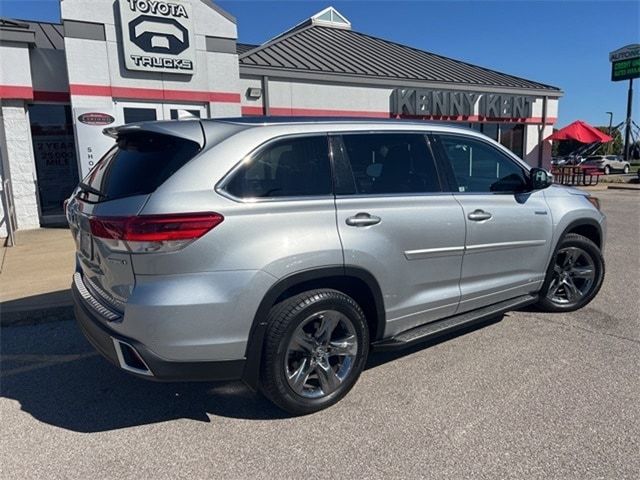 2018 Toyota Highlander Hybrid Limited Platinum