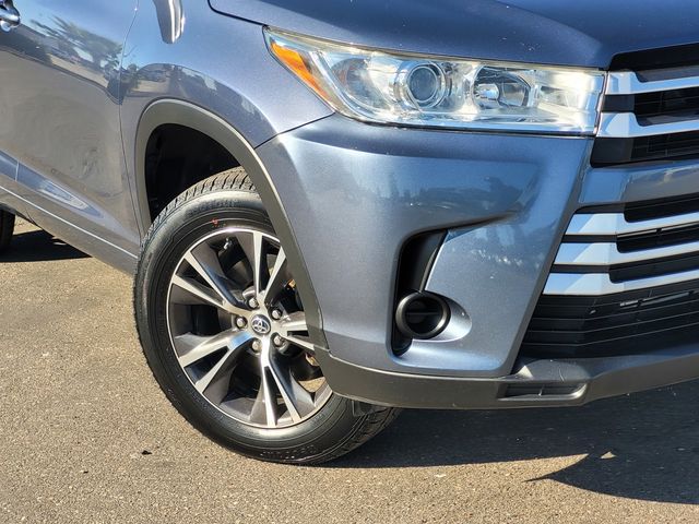 2018 Toyota Highlander LE