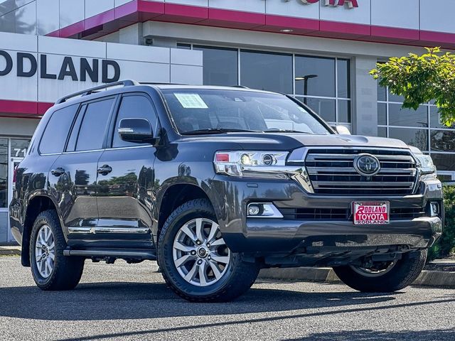 2018 Toyota Land Cruiser Base