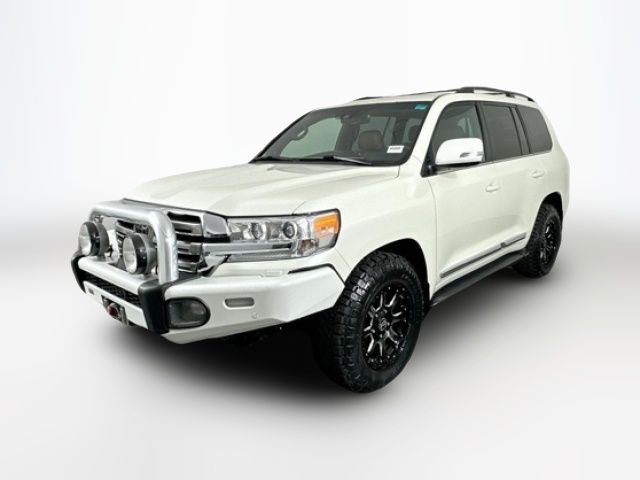 2018 Toyota Land Cruiser Base