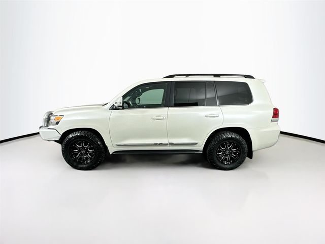 2018 Toyota Land Cruiser Base