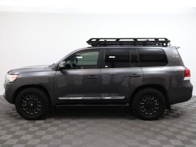 2018 Toyota Land Cruiser Base