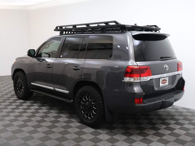 2018 Toyota Land Cruiser Base