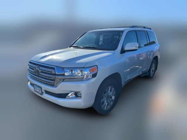 2018 Toyota Land Cruiser Base