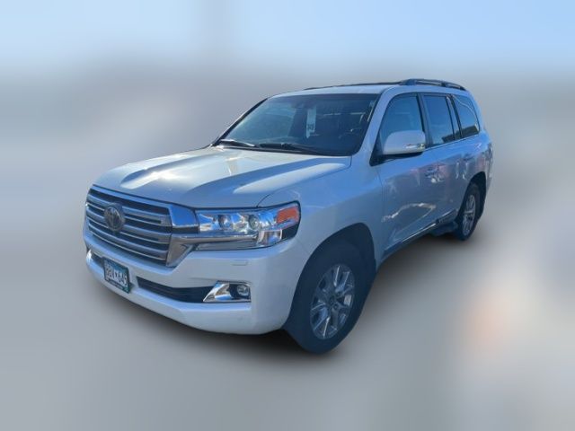 2018 Toyota Land Cruiser Base