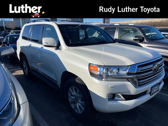 2018 Toyota Land Cruiser Base