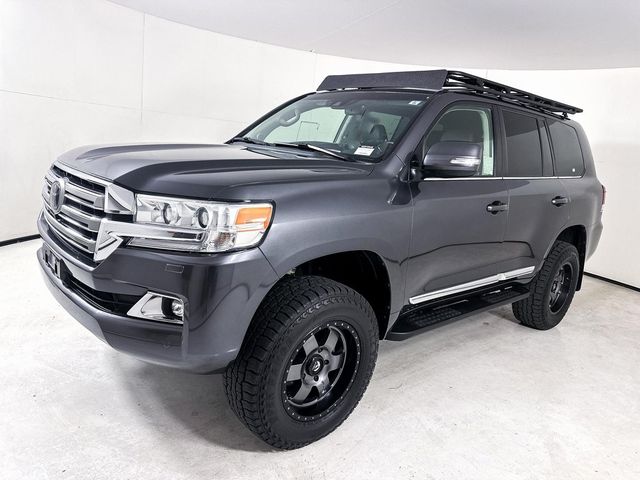 2018 Toyota Land Cruiser Base