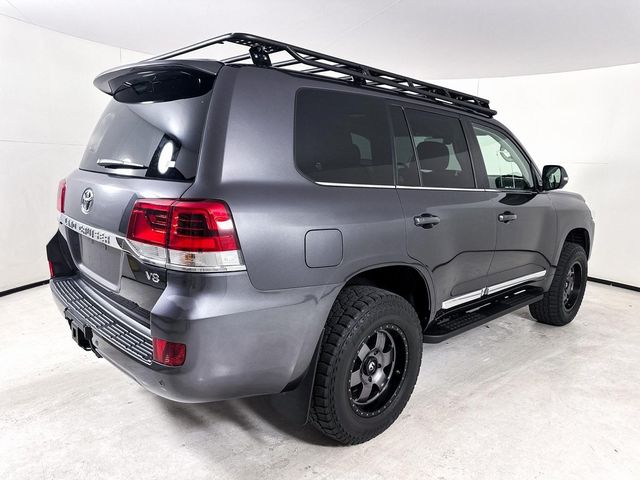 2018 Toyota Land Cruiser Base