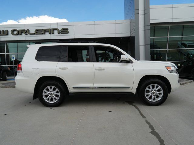 2018 Toyota Land Cruiser Base