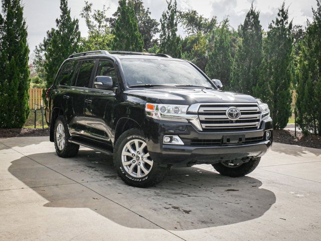 2018 Toyota Land Cruiser Base