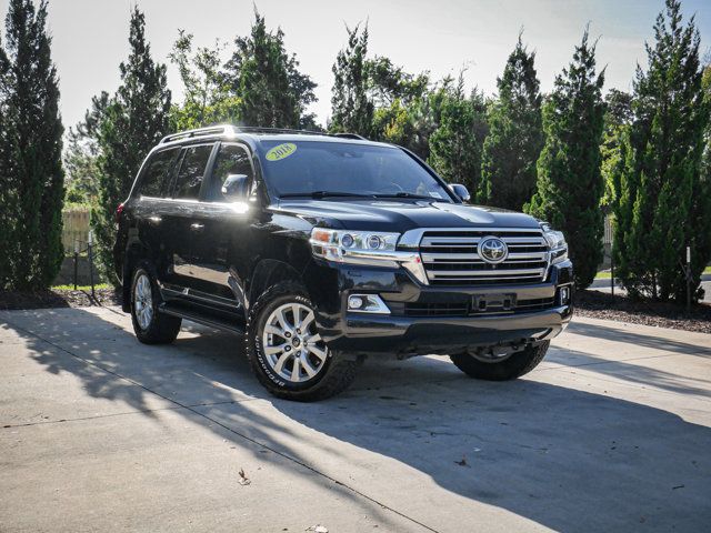 2018 Toyota Land Cruiser Base