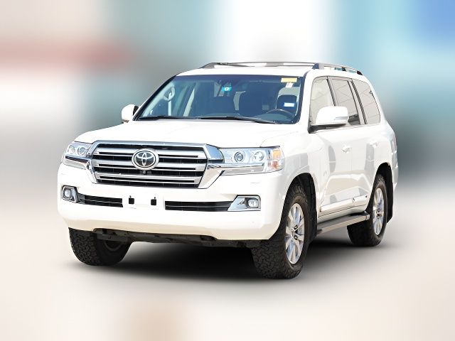 2018 Toyota Land Cruiser Base