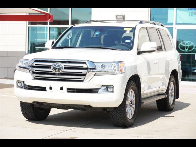 2018 Toyota Land Cruiser Base