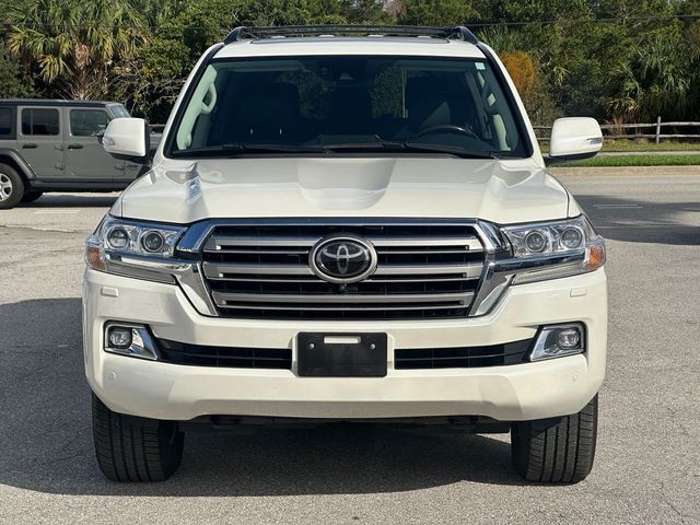 2018 Toyota Land Cruiser Base