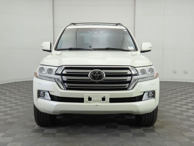 2018 Toyota Land Cruiser Base