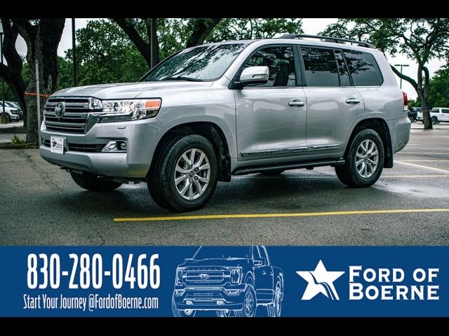 2018 Toyota Land Cruiser Base