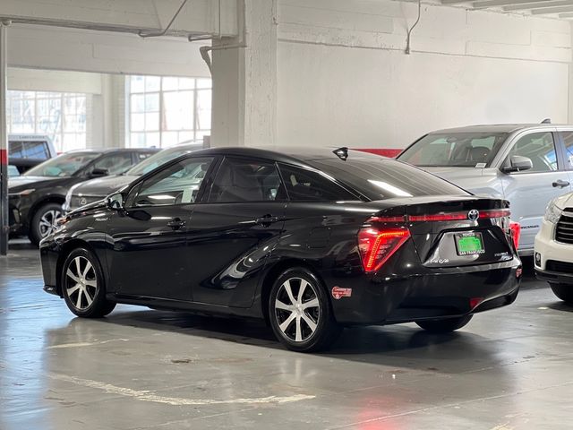 2018 Toyota Mirai Base