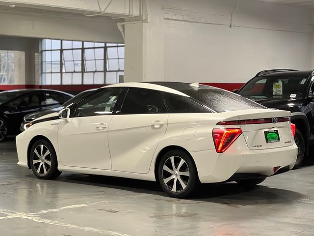 2018 Toyota Mirai Base