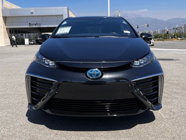 2018 Toyota Mirai Base