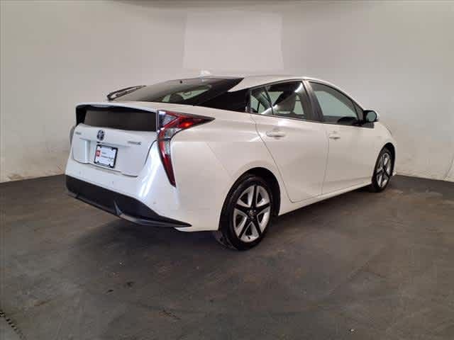 2018 Toyota Prius Four Touring