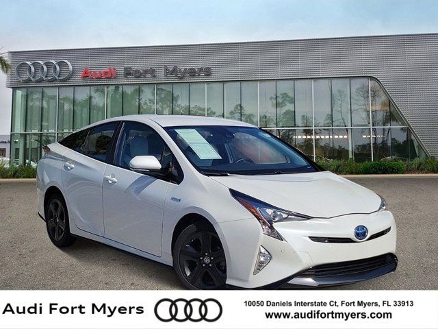 2018 Toyota Prius Four Touring