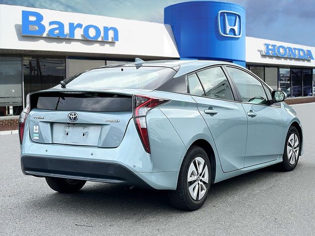 2018 Toyota Prius One