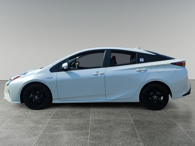 2018 Toyota Prius Three Touring