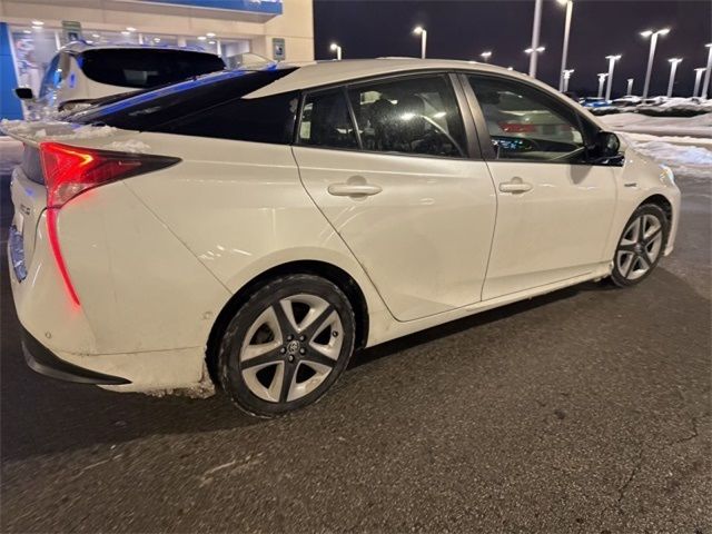 2018 Toyota Prius Three Touring