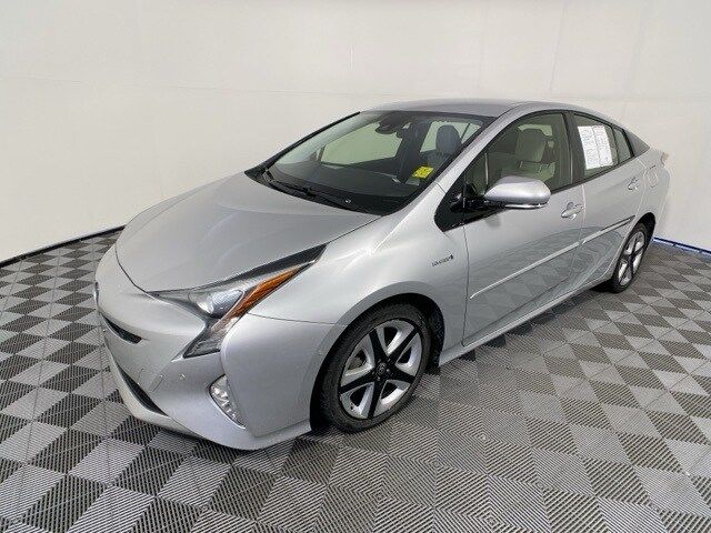 2018 Toyota Prius Three Touring