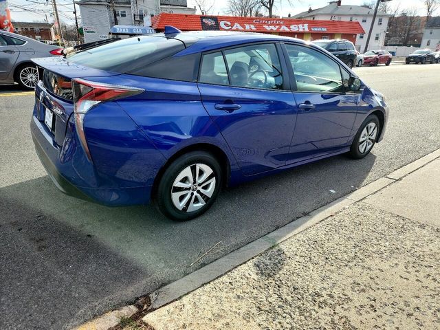 2018 Toyota Prius Three Touring
