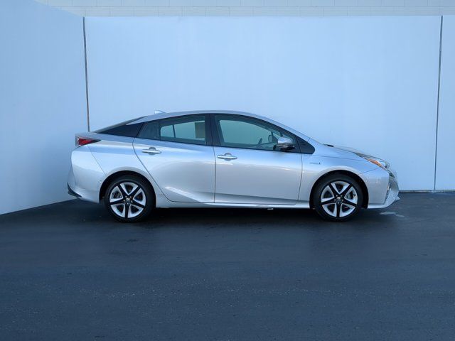 2018 Toyota Prius Three Touring