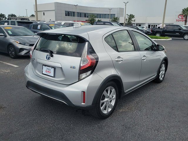 2018 Toyota Prius c Four