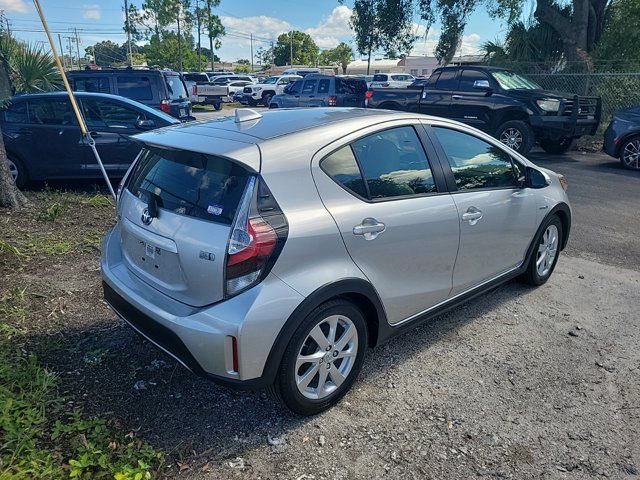 2018 Toyota Prius c Four