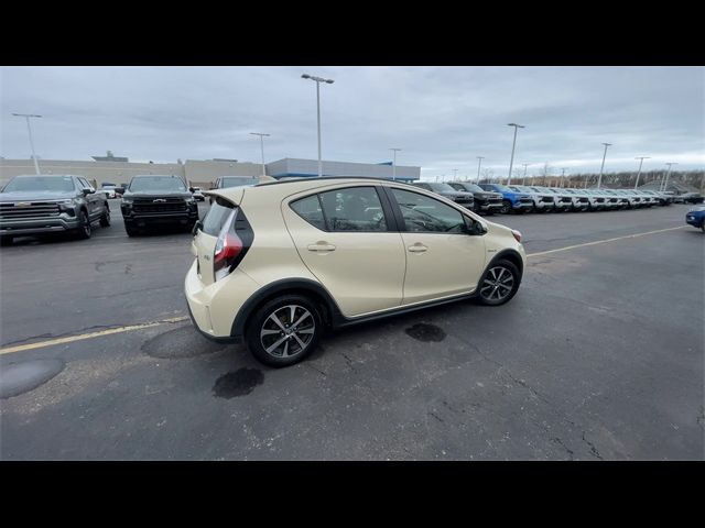 2018 Toyota Prius c Four