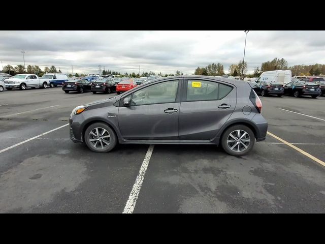 2018 Toyota Prius c Four