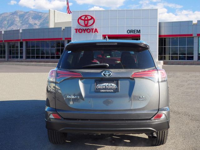 2018 Toyota RAV4 LE