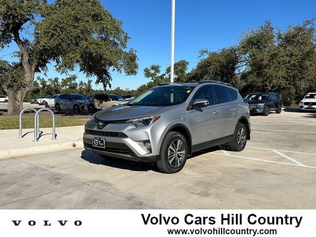 2018 Toyota RAV4 XLE