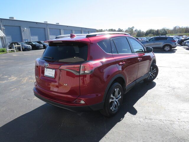 2018 Toyota RAV4 LE