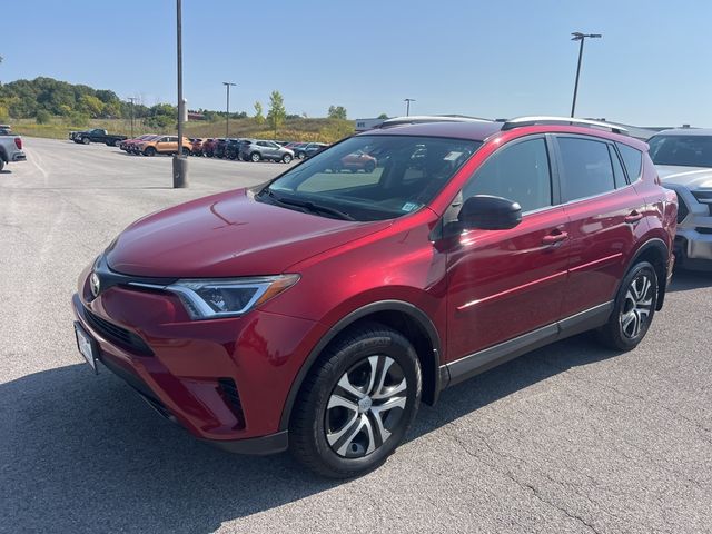 2018 Toyota RAV4 LE