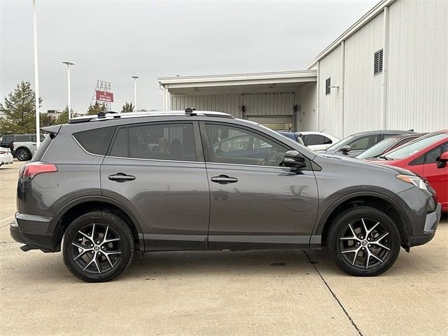 2018 Toyota RAV4 SE