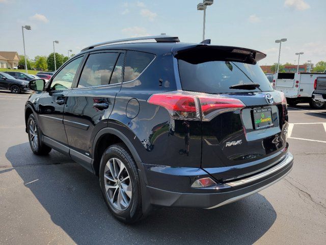 2018 Toyota RAV4 Hybrid XLE