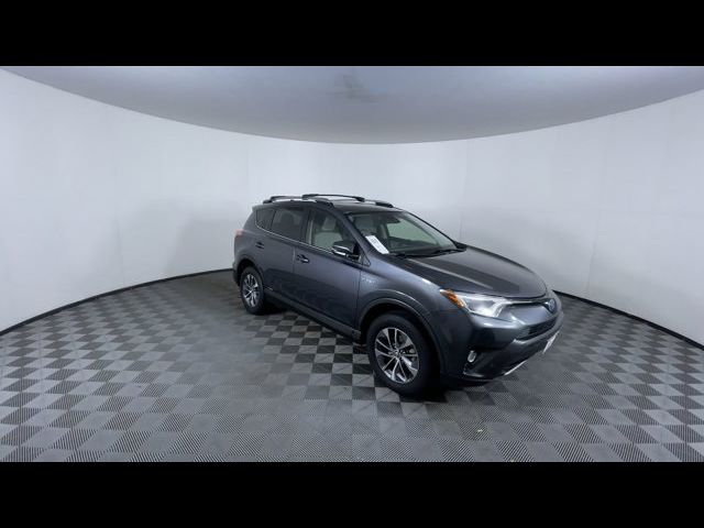 2018 Toyota RAV4 Hybrid XLE