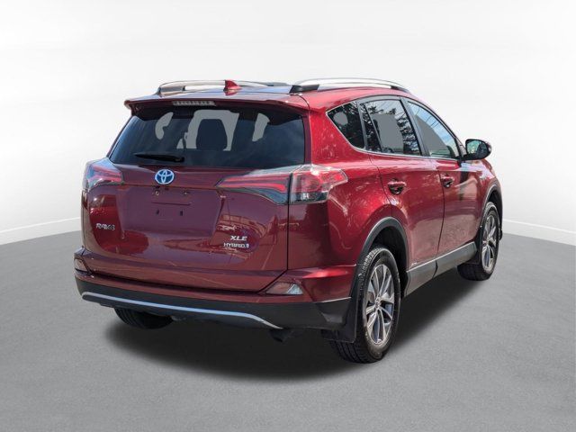 2018 Toyota RAV4 Hybrid XLE