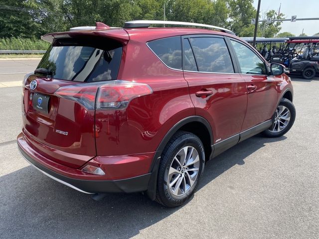 2018 Toyota RAV4 Hybrid LE