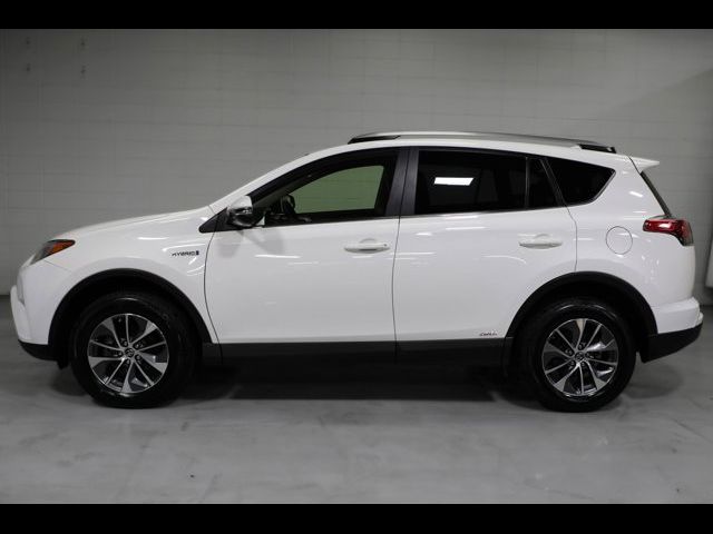 2018 Toyota RAV4 Hybrid LE