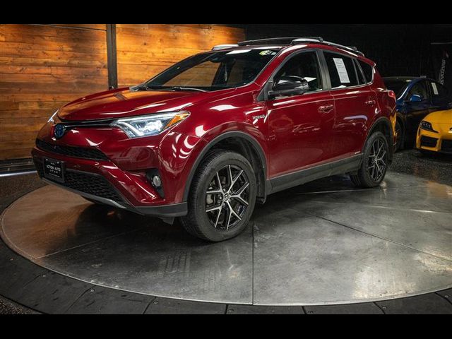 2018 Toyota RAV4 Hybrid SE