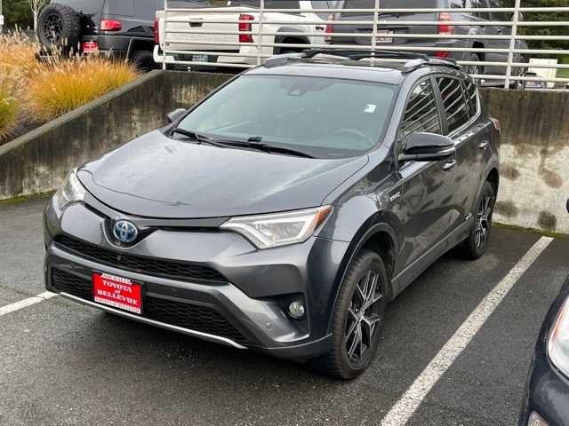 2018 Toyota RAV4 Hybrid SE